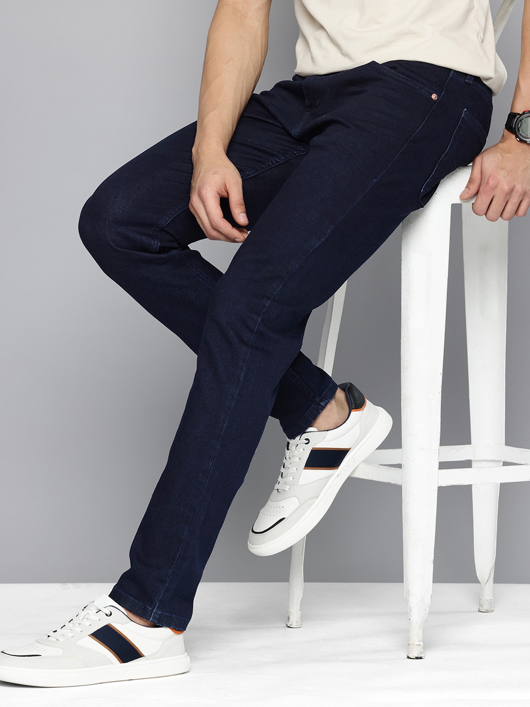 

Levis Men 512 Slim Tapered Fit Stretchable Jeans, Blue