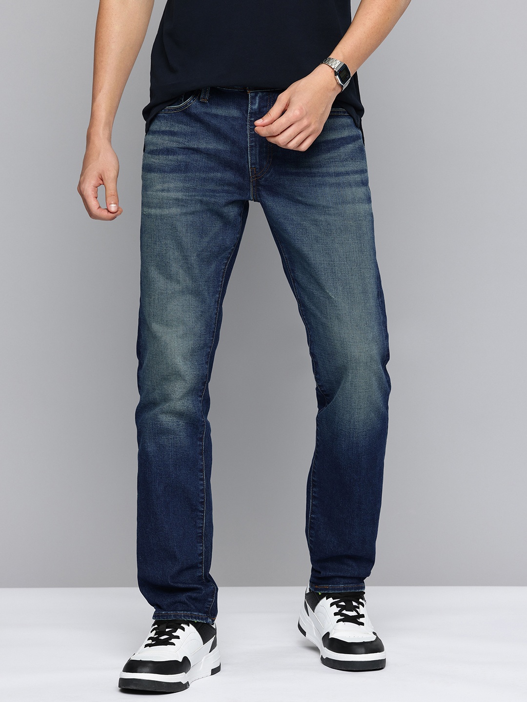 

Levis Men 511 Slim Fit Light Fade Stretchable Jeans, Navy blue