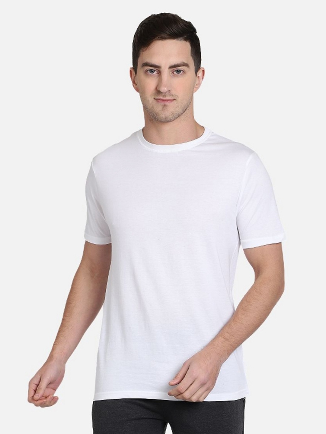 

DYCA Men Solid Round Neck Cotton T-shirt, White