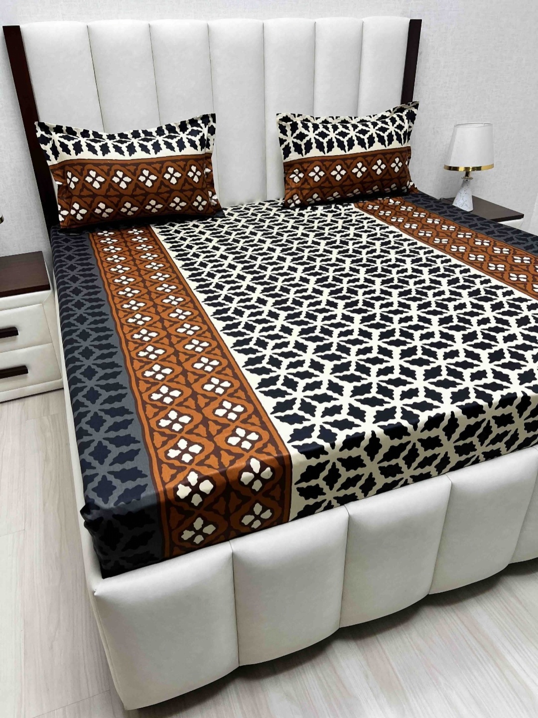 

Pure Decor Velar Sib Brown & White Geometric Cotton 220 TC King Bedsheet Set-2.74mx2.74m