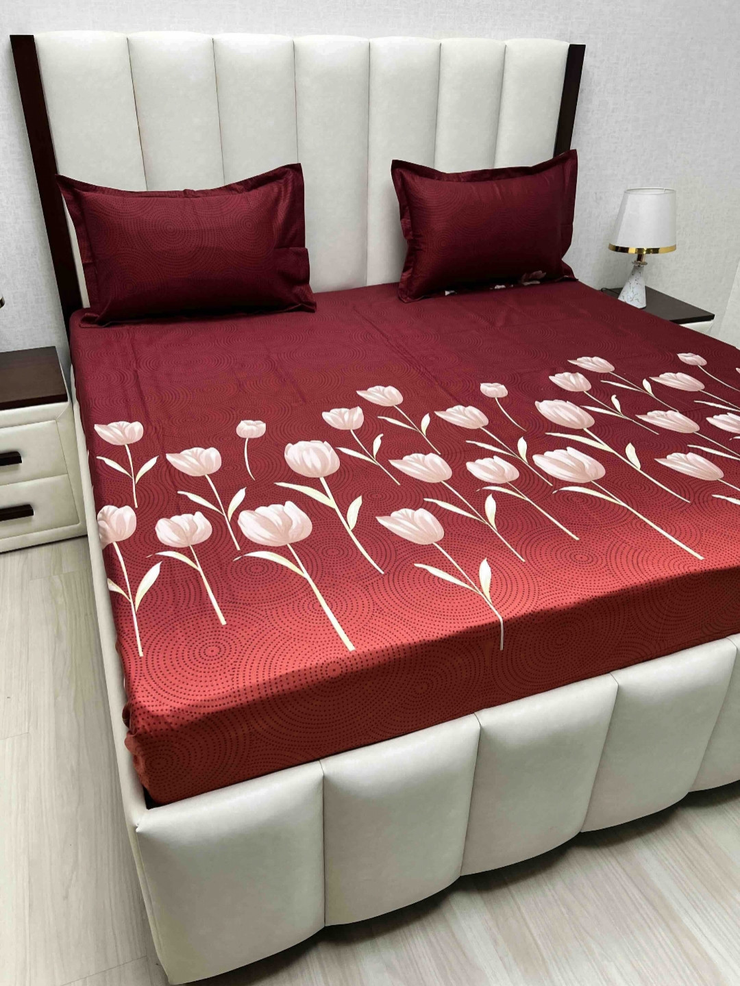 

Pure Decor Velar Sib Maroon & White Floral Cotton 220 TC King Bedsheet Set-2.74mx2.74m