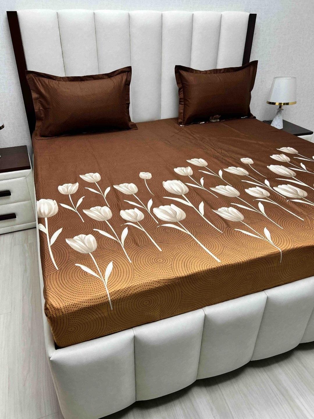 Pure Decor Velar Sib Brown & White Floral Pure Cotton 220 TC King Bedsheet Set-2.74mx2.74m
