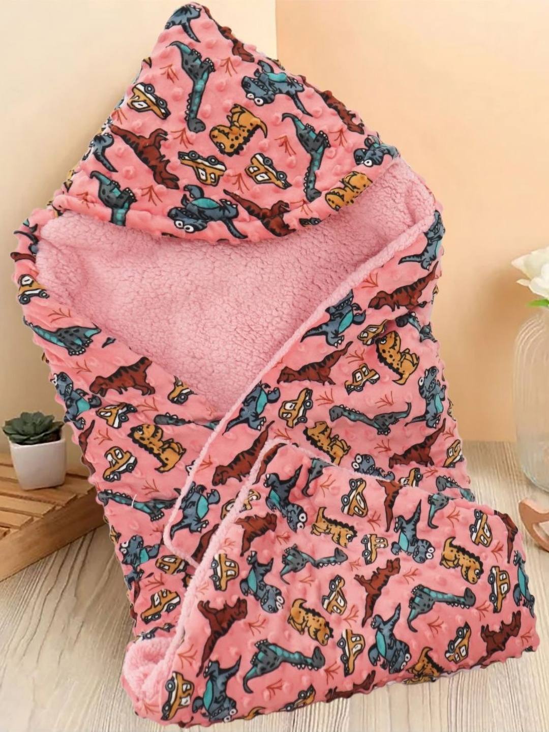 

Florida Rose & Grey Cartoon Characters Swaddler Wrapper Flannel Single Bed Blanket