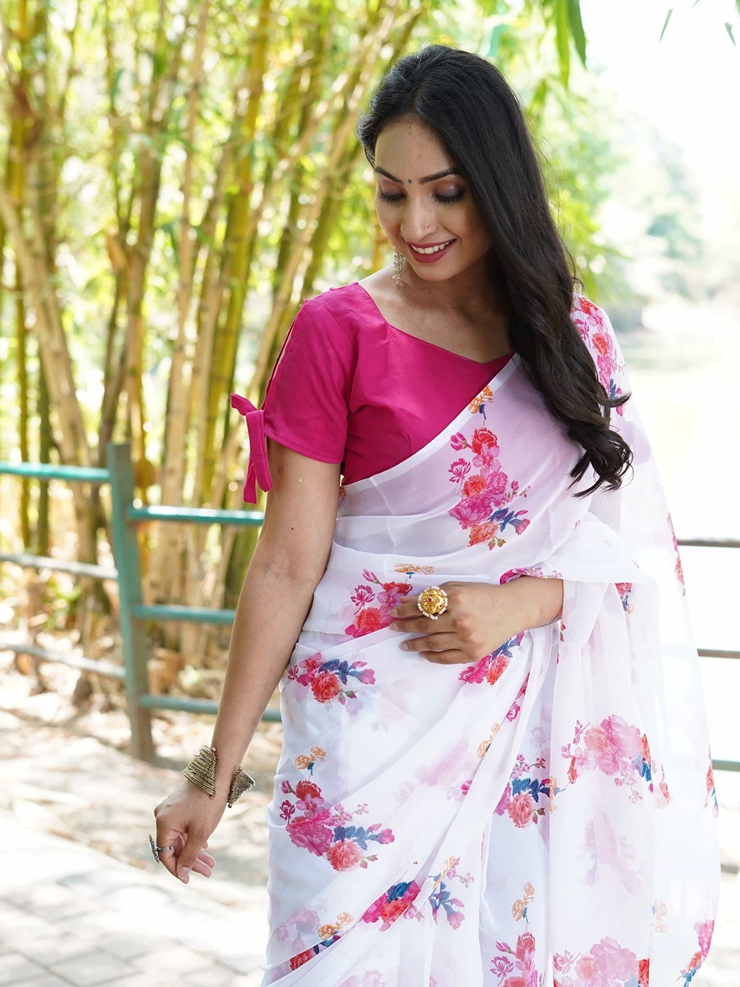 

Mitera Floral Printed Pure Chiffon Ready to Wear Saree, White