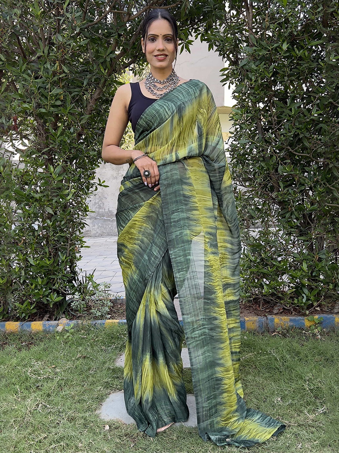 

Mitera Tie and Dye Pure Chiffon Ready to Wear Saree, Green