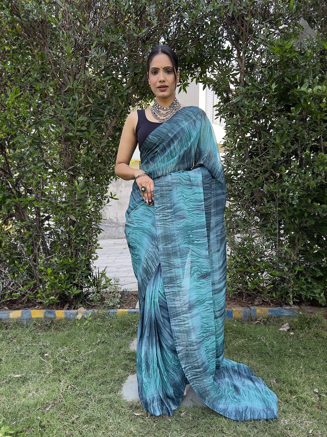 

Mitera Tie and Dye Pure Chiffon Ready to Wear Saree, Blue