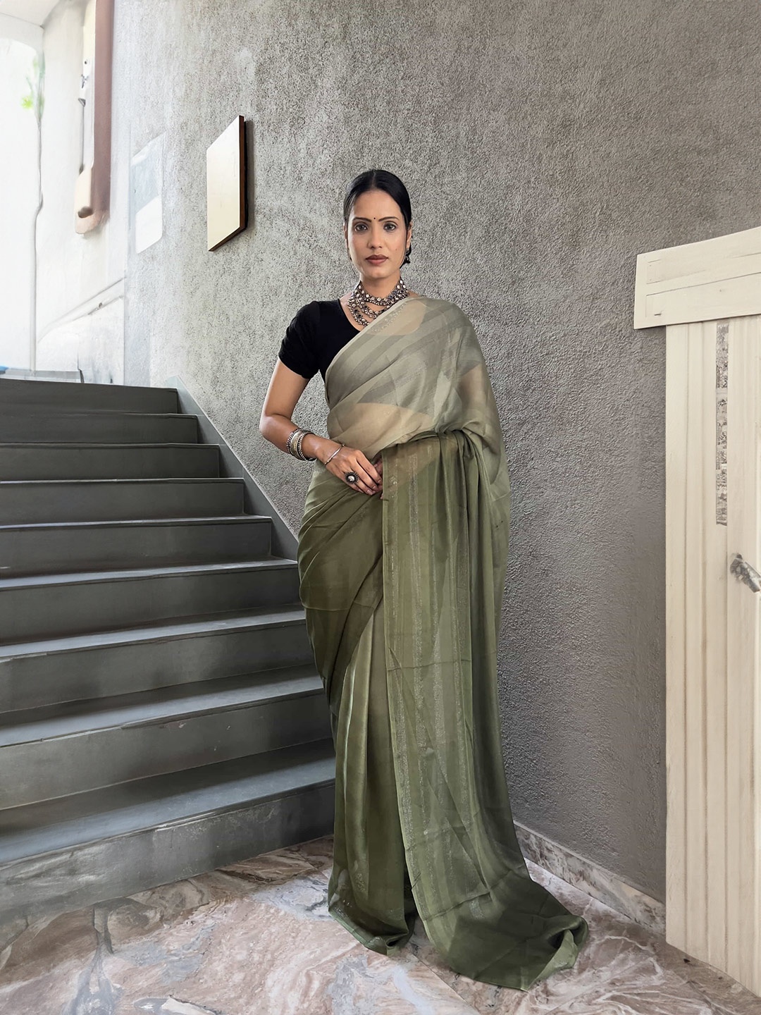 

Mitera Ombre Pure Chiffon Ready to Wear Saree, Green