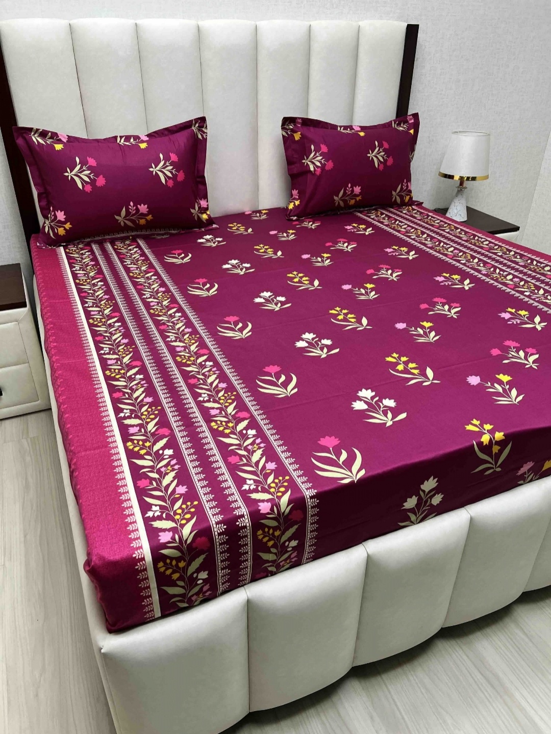 

Pure Decor Passion Fur Purple & White Floral Cotton 300 TC Queen Bedsheet Set-2.28mx2.54m