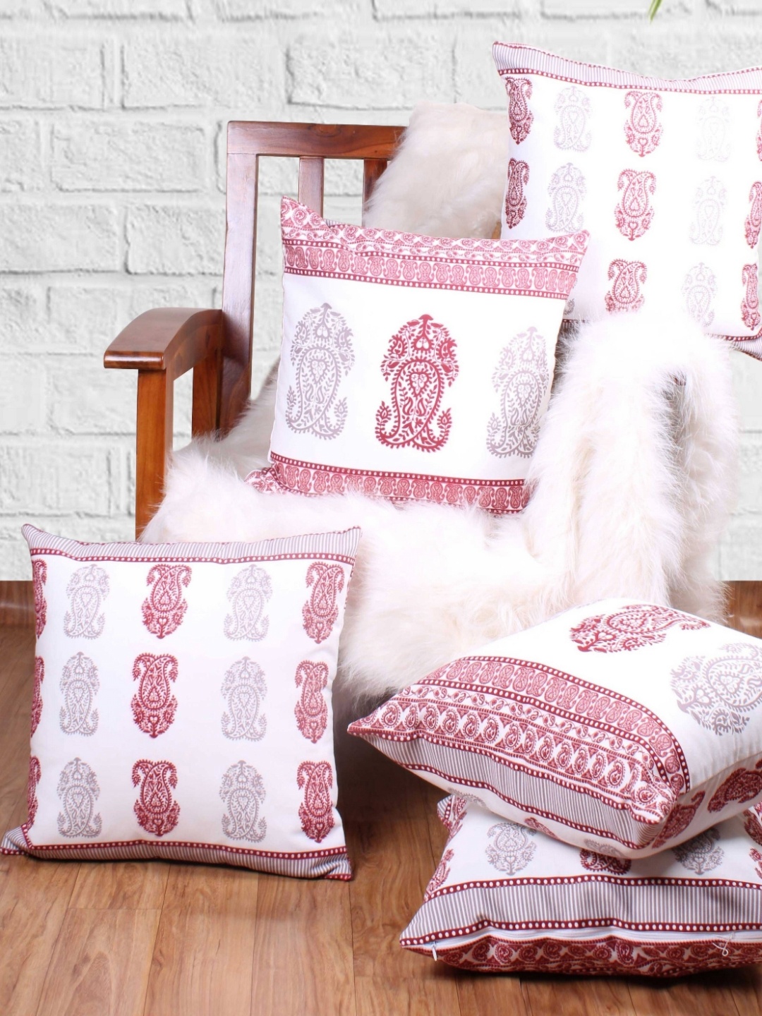 

STITCHNEST Maroon & White 5 Pieces Ethnic Motifs Square Cushion Covers