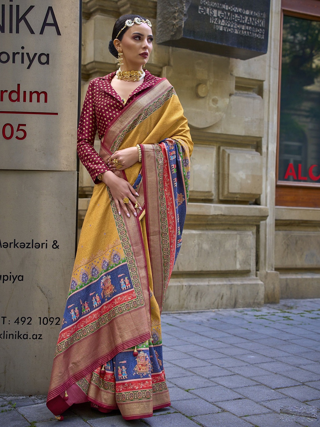 

MAHALASA Woven Design Kanjeevaram Saree, Yellow