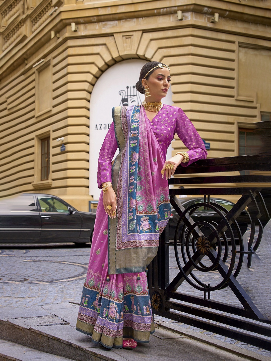

MAHALASA Ethnic Motifs Woven Design Zari Kanjeevaram Saree, Pink