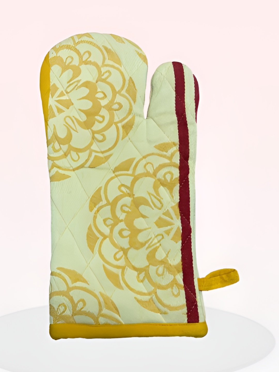 

SAJAVAT Yellow & Maroon Floral Printed Pure Cotton Oven Glove