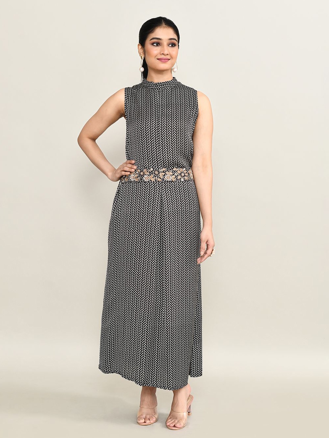 

The Maple Women Printed Sleeveless A-Line Maxi Dress, Black