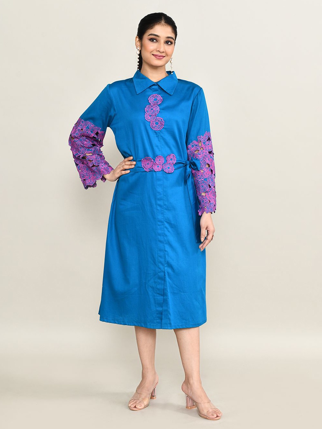 

The Maple Shirt Collar Shirt Midi Dress With Tie-Ups, Blue