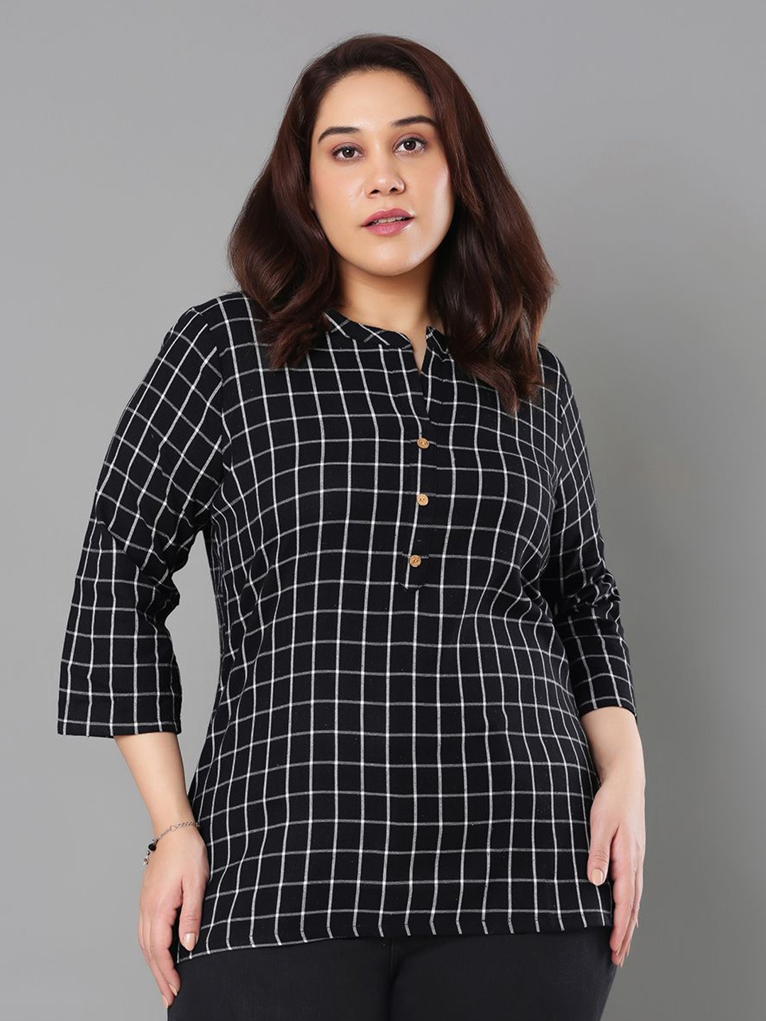 

Sztori Women Plus Size Checked Cotton Top, Black