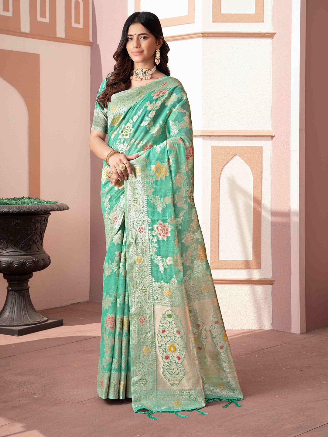 

HEER FASHION Ethnic Motifs Woven Design Organza Banarasi Saree, Sea green