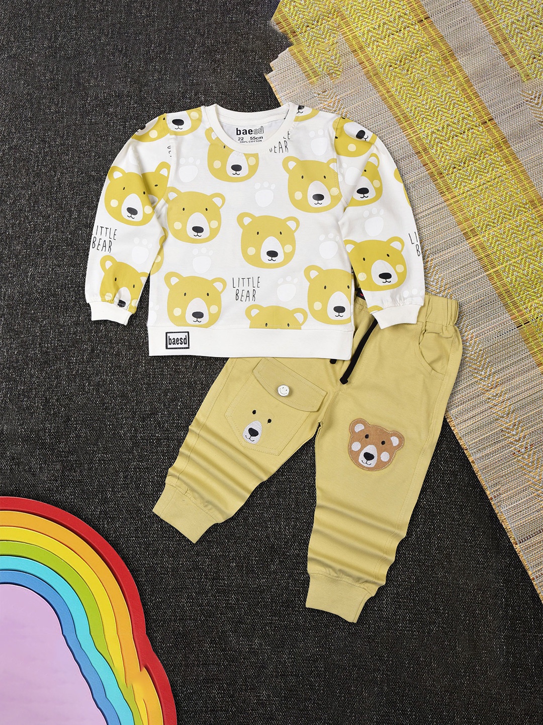 

BAESD Boys Printed Long Sleeves Sweatshirt With Joggers, Yellow