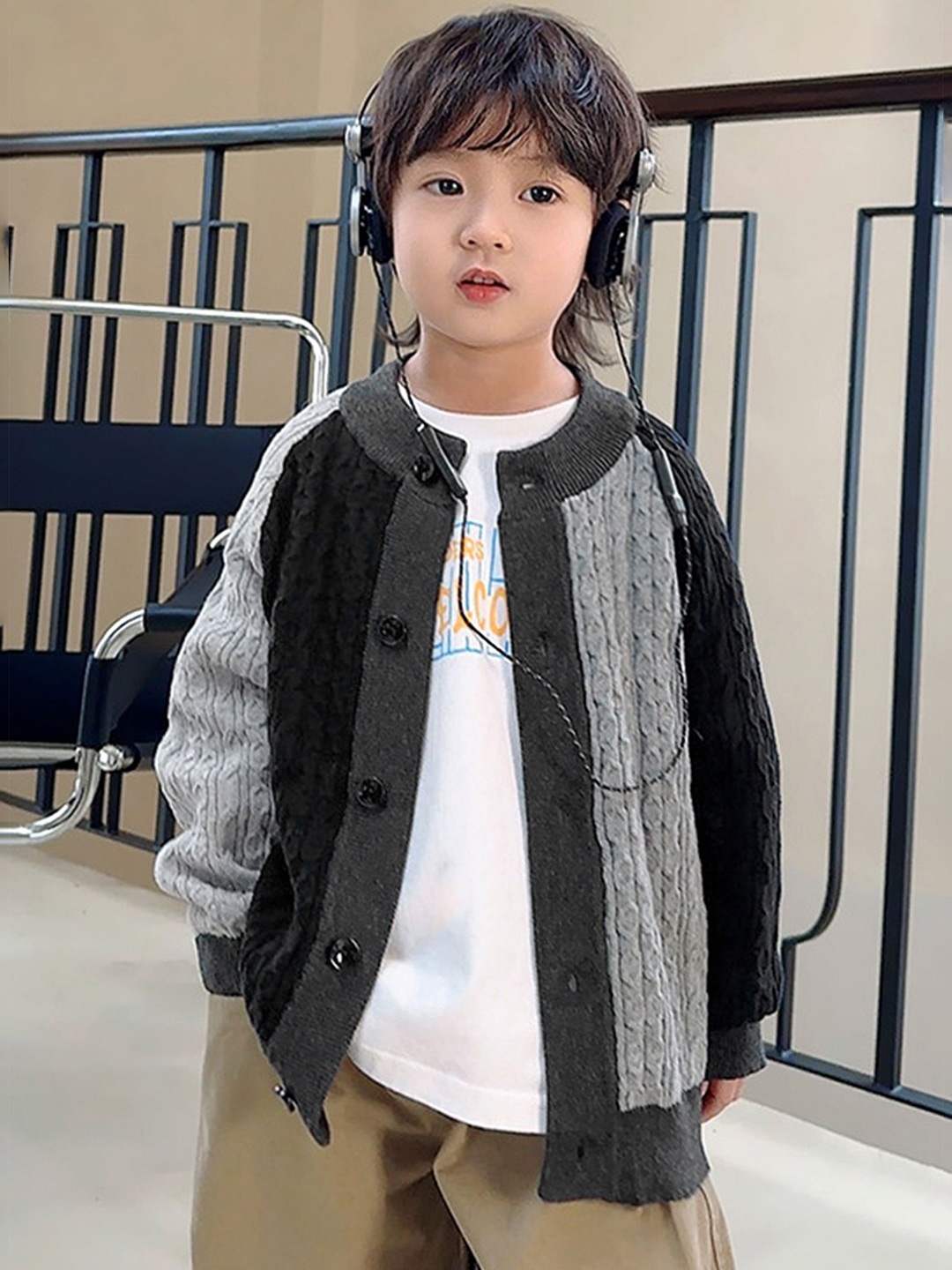 

LULU & SKY Boys Colourblocked Cotton Cardigan, Grey