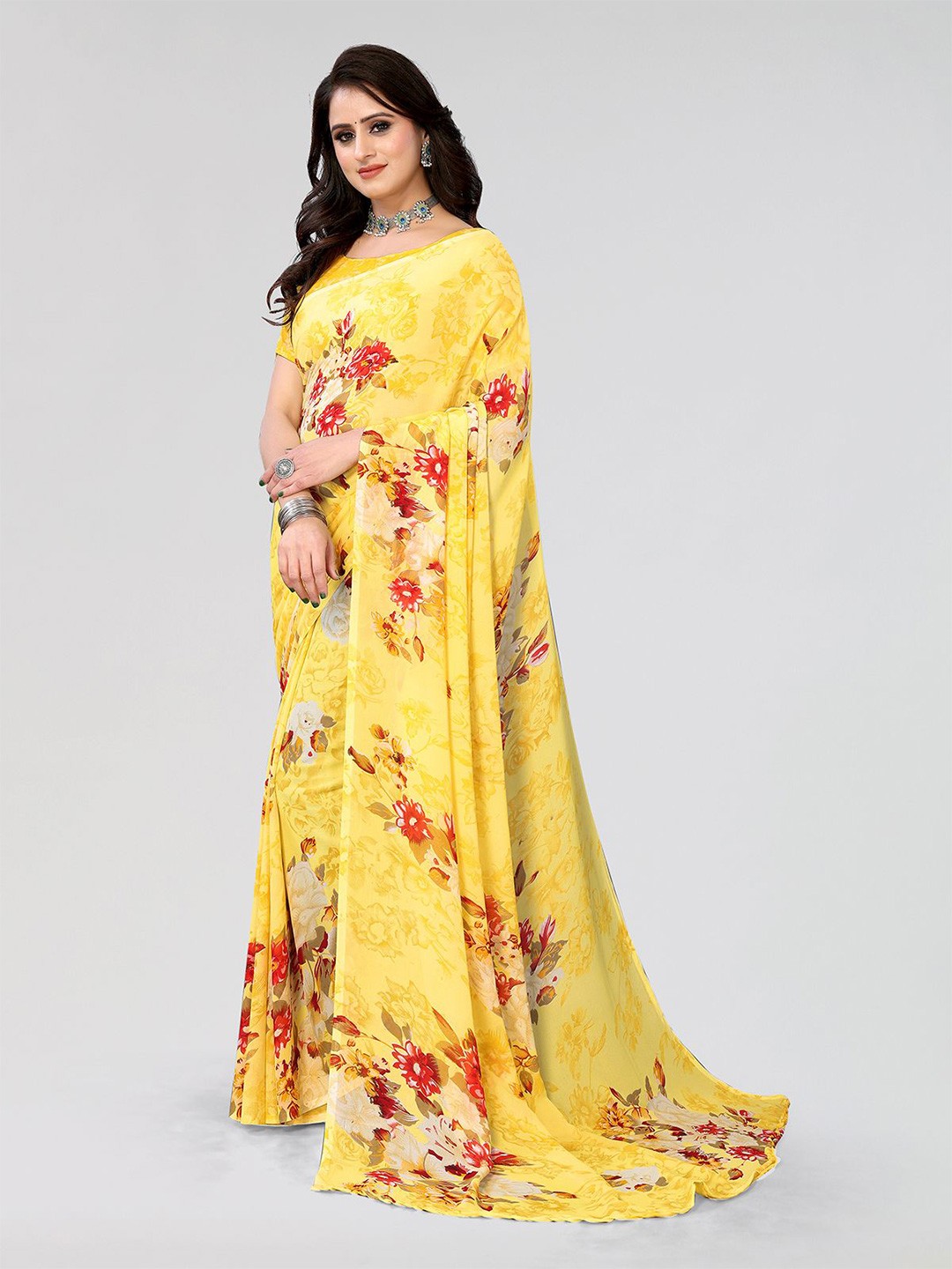 

Moda Rapido Floral Printed Daily Wear Saree, Yellow