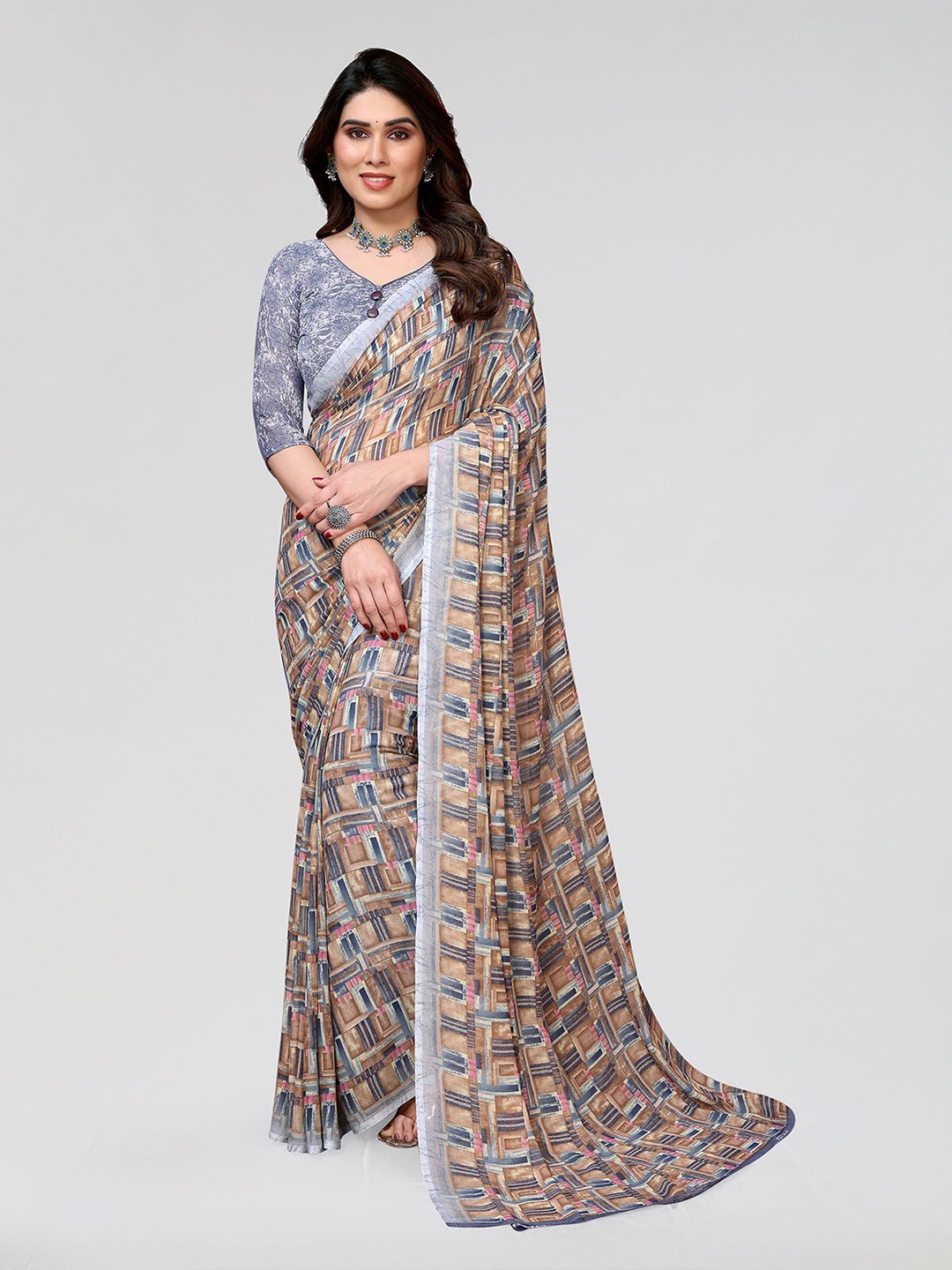 

Moda Rapido Printed Saree With Unstitched Blouse Piece, Grey