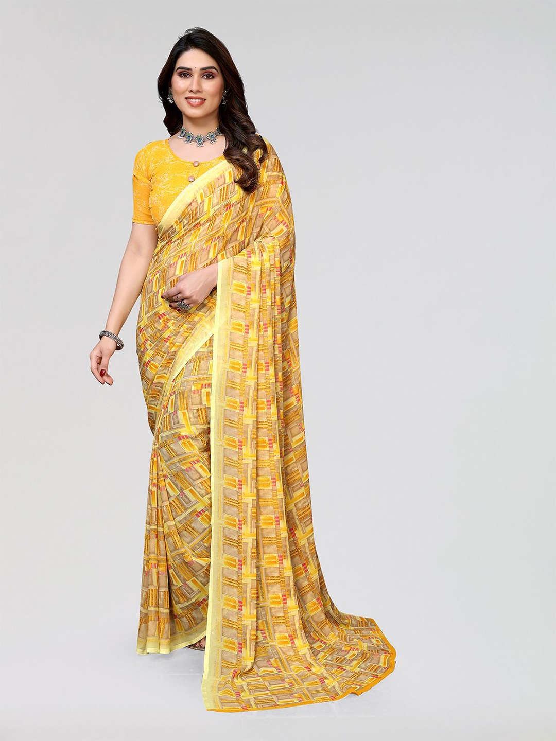 

Moda Rapido Floral Printed Saree with Unstitched Blouse Piece, Yellow