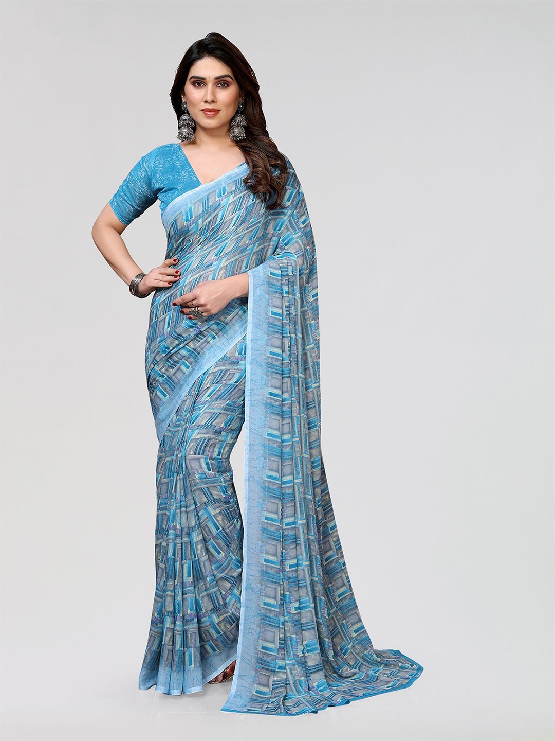 

Moda Rapido Floral Printed Saree, Teal