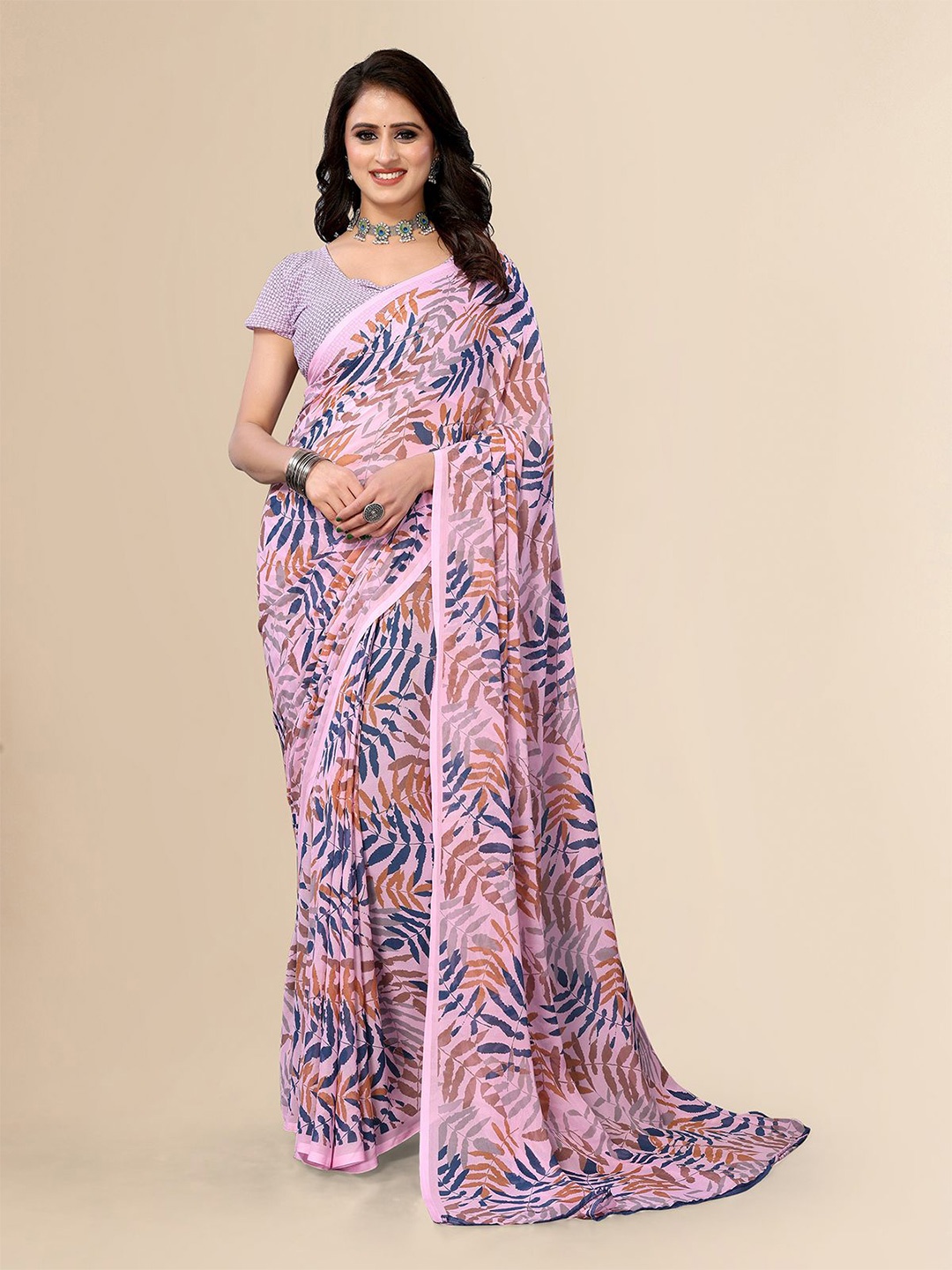 

Moda Rapido Floral Printed Saree, Pink