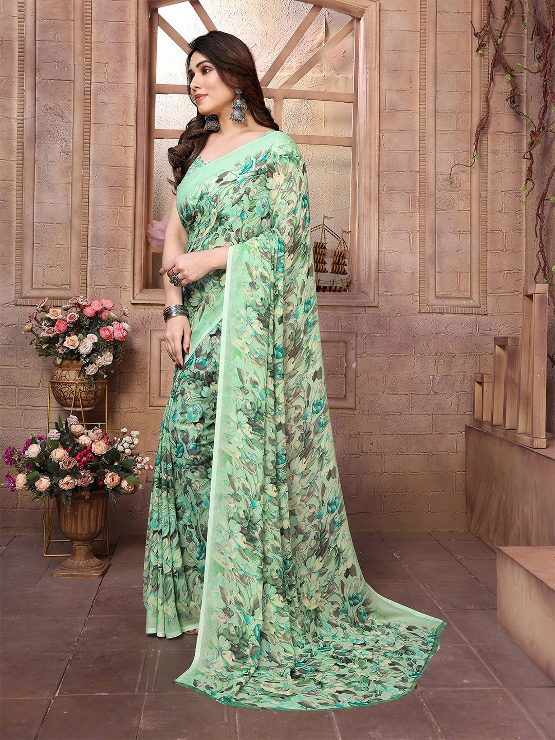 

Moda Rapido Floral Printed Saree With Blouse Piece, Green