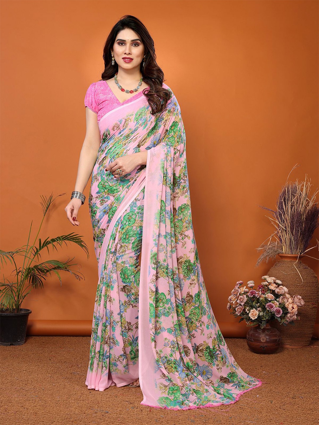 

Moda Rapido Floral Poly Georgette Saree, Pink