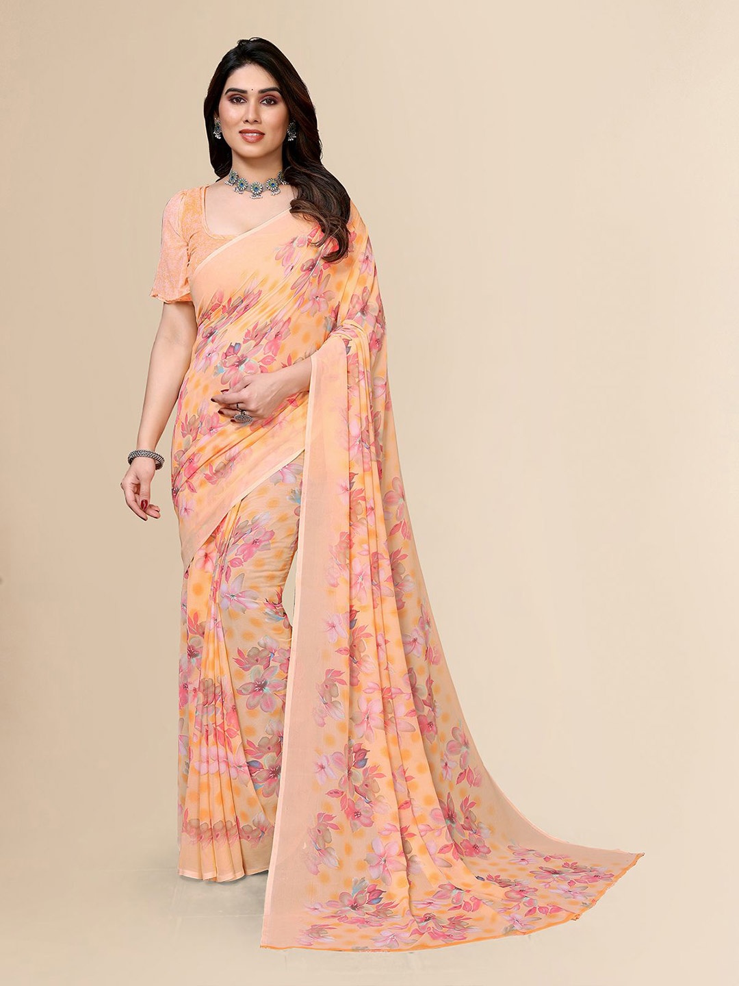 

Moda Rapido Floral Printed Saree, Peach