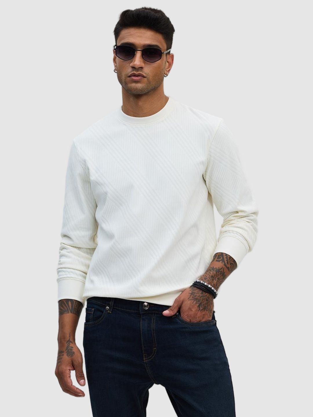 

Snitch Men Striped Pullover, Off white