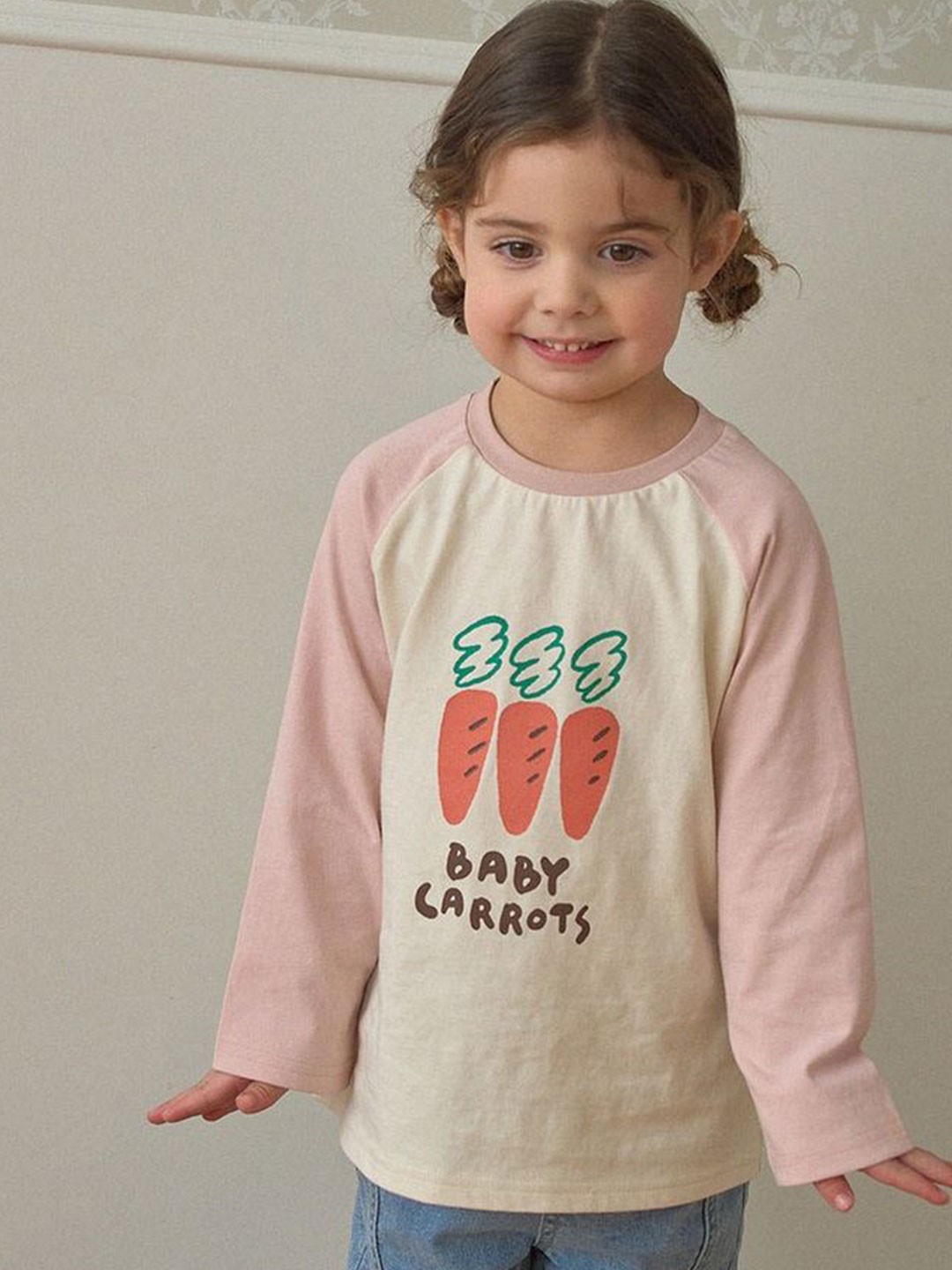 

LULU & SKY Girls Graphic Printed Regular Fit T-shirt, Cream