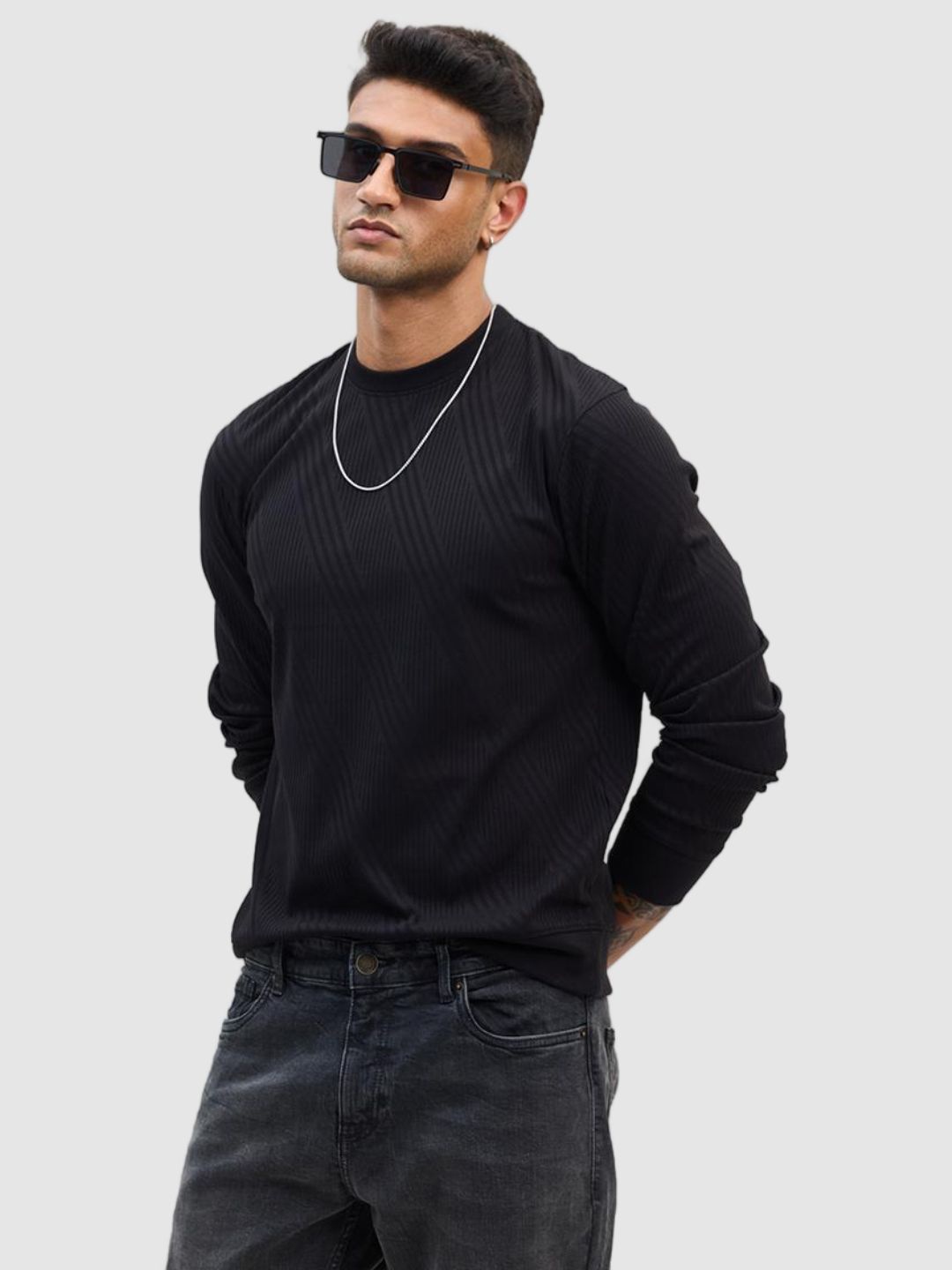 

Snitch Men Striped Pullover, Black