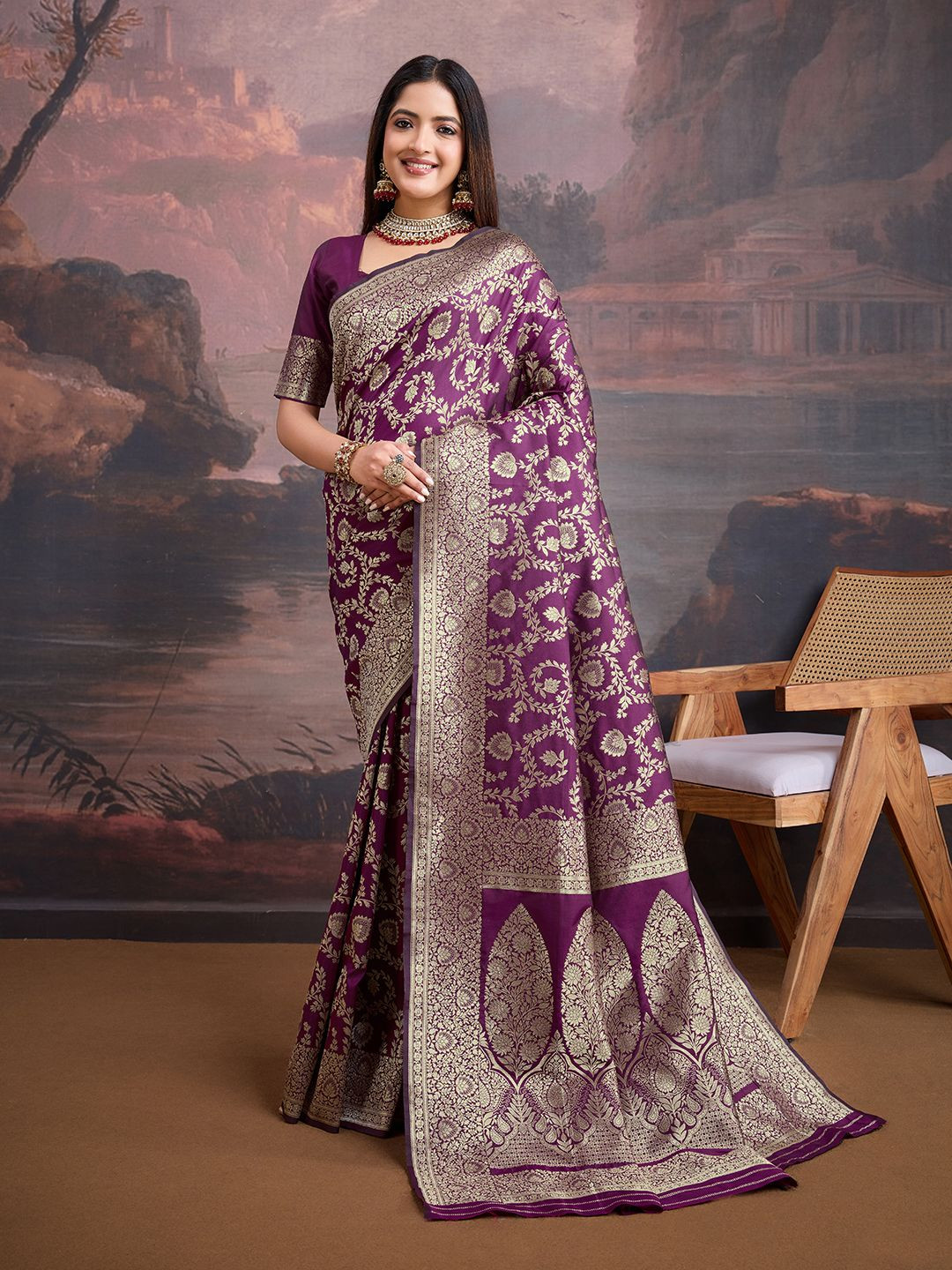 

House of Pataudi Women Silk Blend Ethnic Motifs Banarasi Saree With Blouse, Burgundy