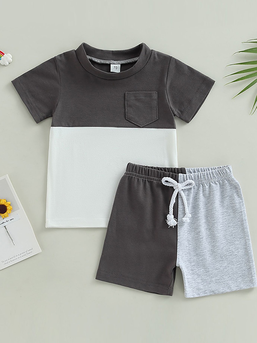

LULU & SKY Boys Colourblocked Round Neck Pure Cotton T-Shirt With Shorts, Grey