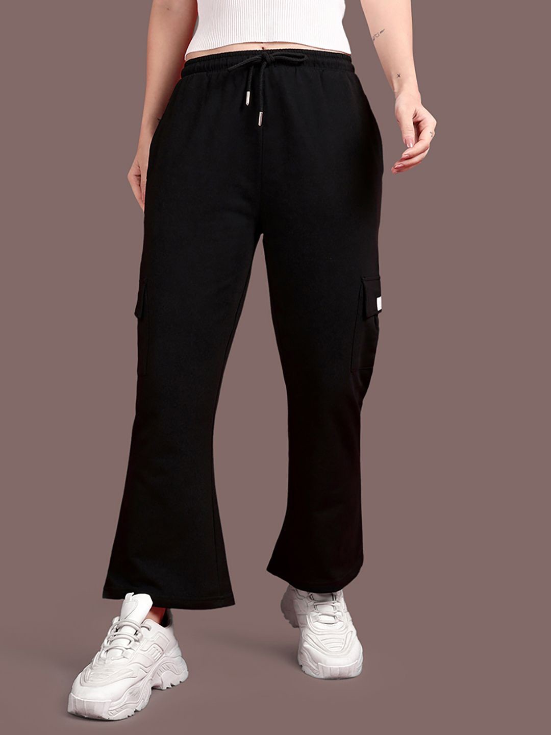 

TWIN BIRDS Cotton Solid relaxed Fit Bootcut Cargo Style Track Pant for Women, Black