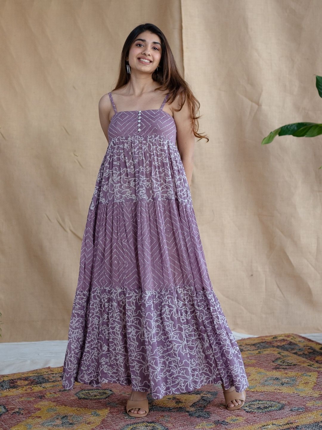 

THE INDIAN ETHNIC CO Shoulder Straps Printed Maxi Dress, Lavender