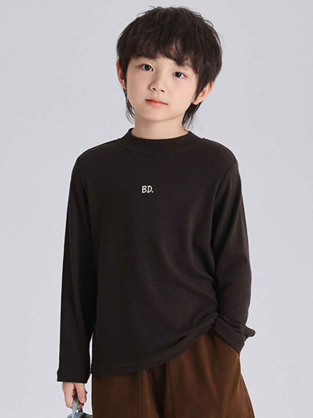 

LULU & SKY Boys Solid Round Neck Relaxed Fit T-shirt, Brown