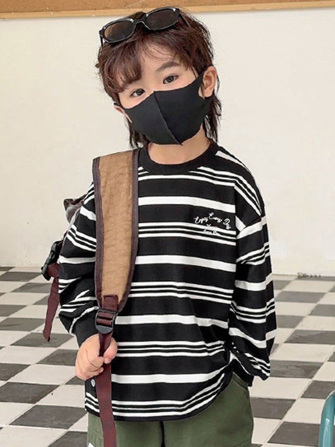 

LULU & SKY Boys Striped Extended Sleeves Pockets T-shirt, Black