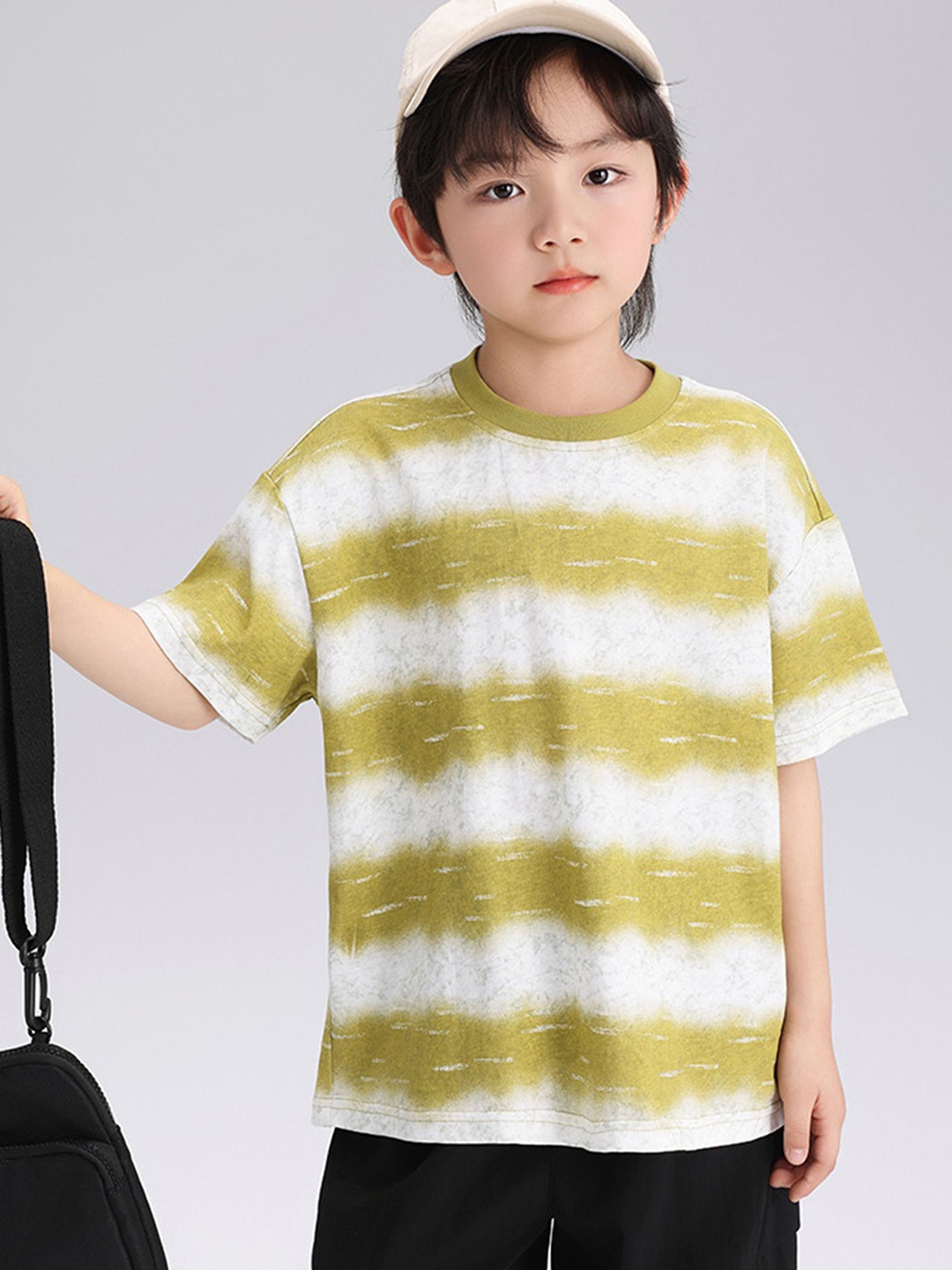 

LULU & SKY Boys Abstract Printed Round Neck Cotton T-shirt, Yellow