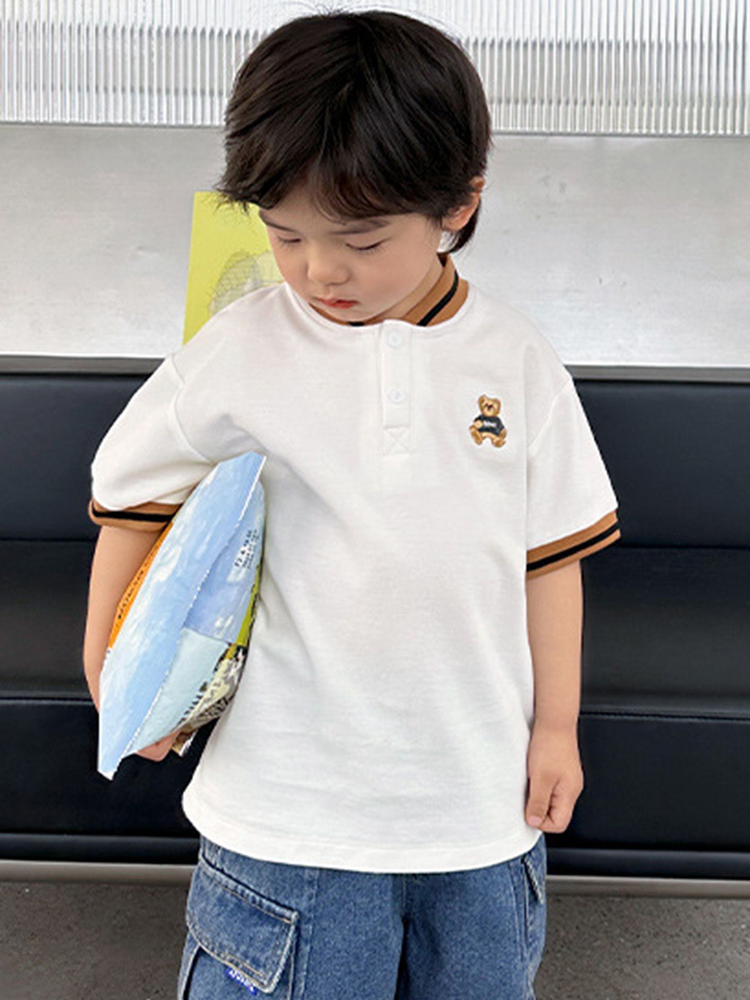 

LULU & SKY Boys Solid Mandarin Collar Cotton Relaxed Fit T-shirt, White