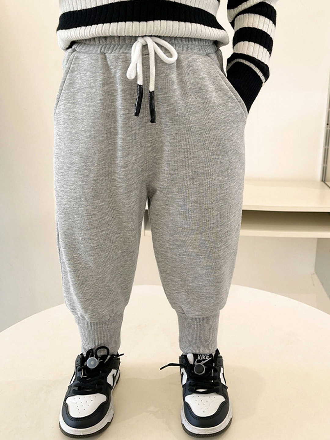 

LULU & SKY Boys Tapered Fit High-Rise Joggers Trousers, Grey