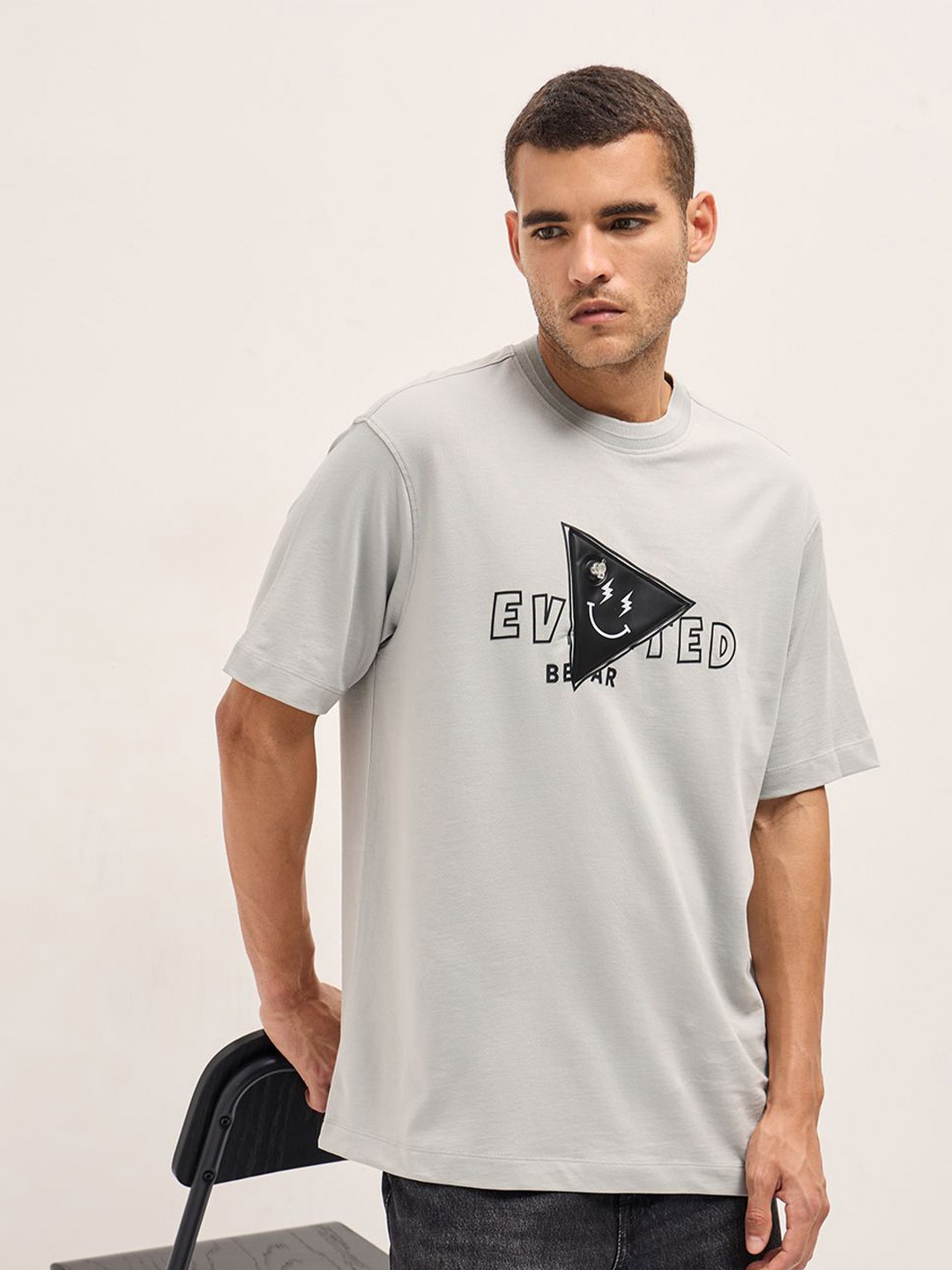 

THE BEAR HOUSE Men Graphic Printed Round Neck Cotton Oversized T-shirt, Grey