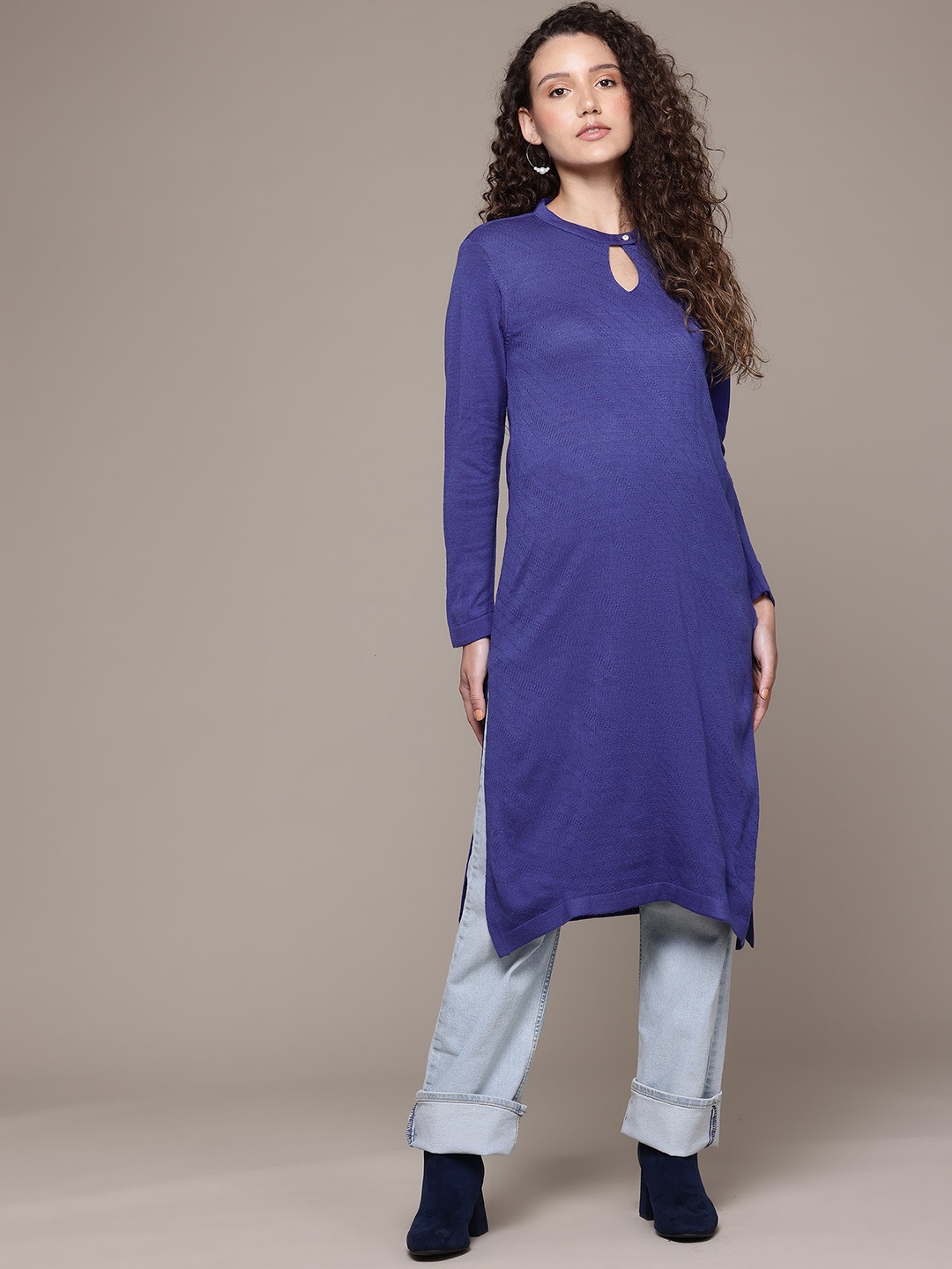 

The Roadster Lifestyle Co. Keyhole Neck Kurta, Violet