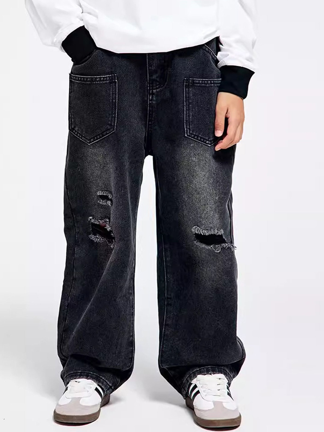 

LULU & SKY Boys Straight Fit High-Rise Mildly Distressed Heavy Fade Jeans, Black