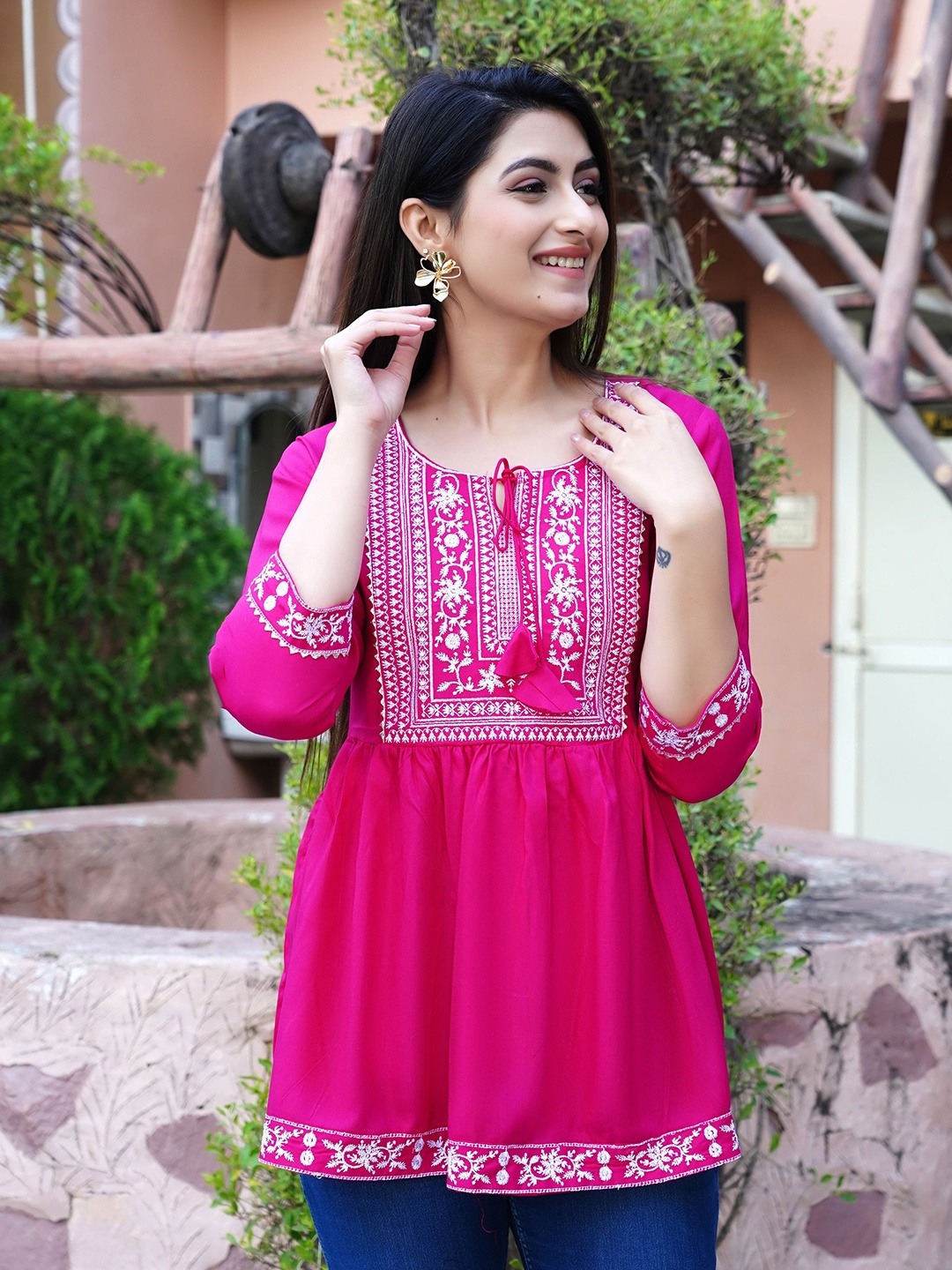 

SUBHLAXMI FASHION Floral Embroidered Sweetheart Neck Bell Sleeve Cotton Top, Na