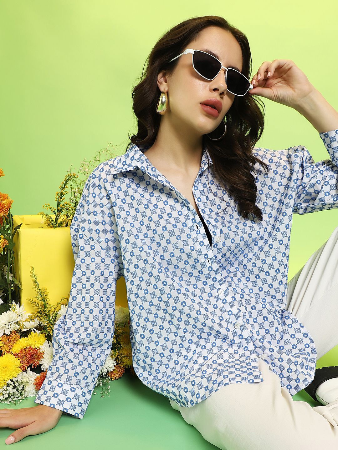 

Campus Sutra Women Comfort Fit Spread Collar Textured Cotton Casual Shirt, White