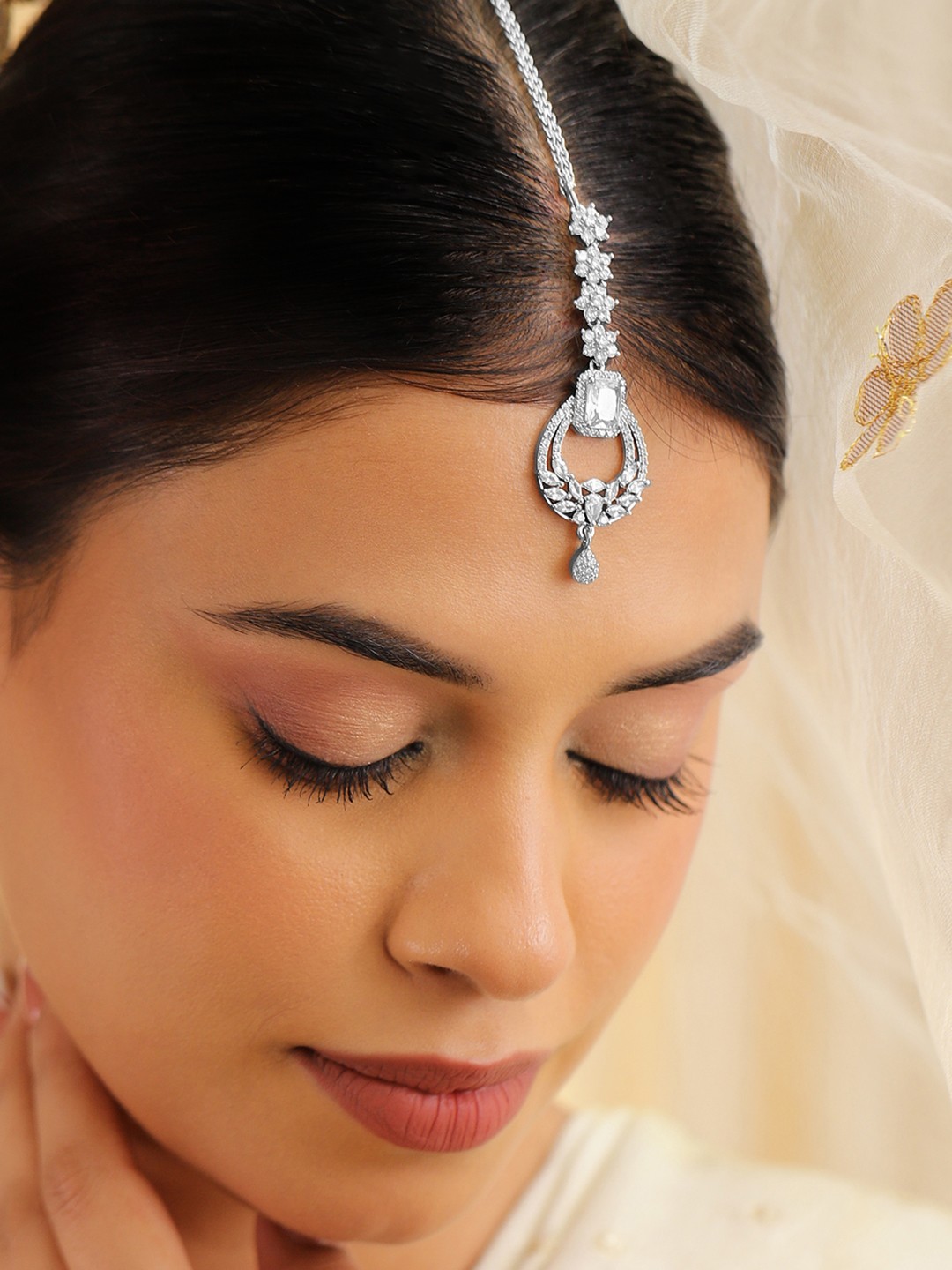 

Rubans Rhodium-Plated Artificial Stones Studded Maang Tikka, Silver