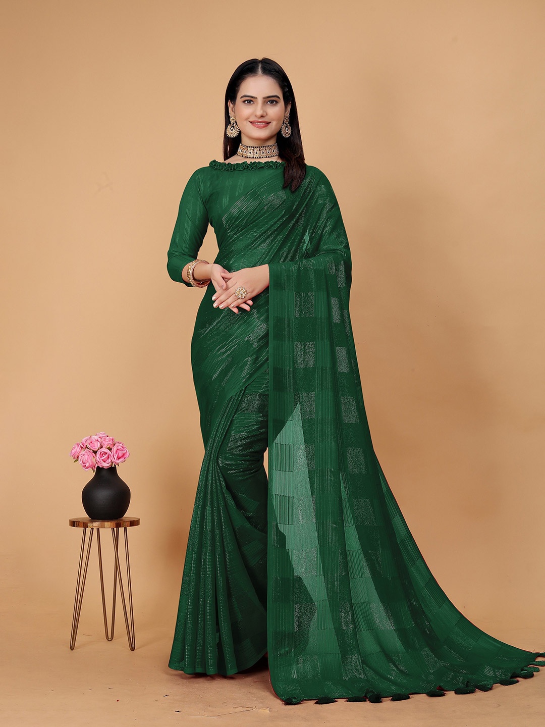 

K 5 Fashion Embellished Pure Georgette Saree, Green