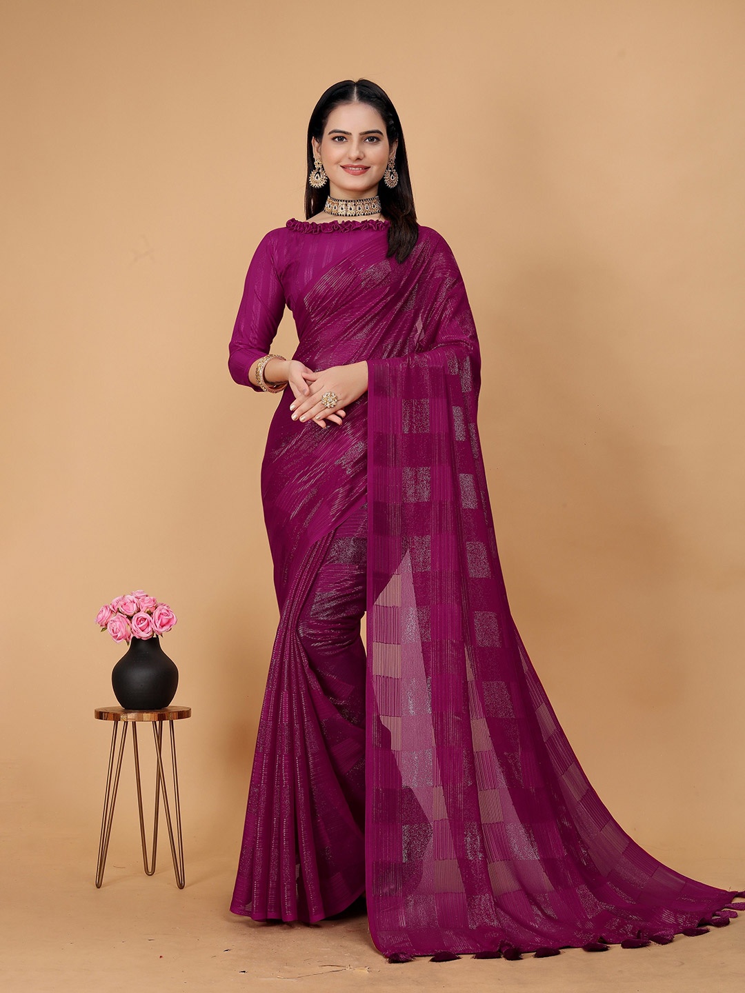 

K 5 Fashion Checked Woven Design Pure Georgette Saree, Purple